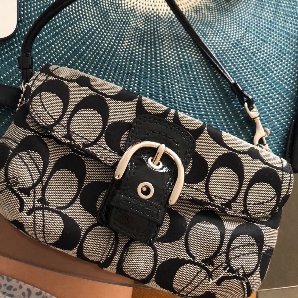 Coach Wristlet NWOT